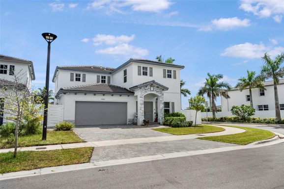 21189 SW 127th Ct, Miami FL 33177