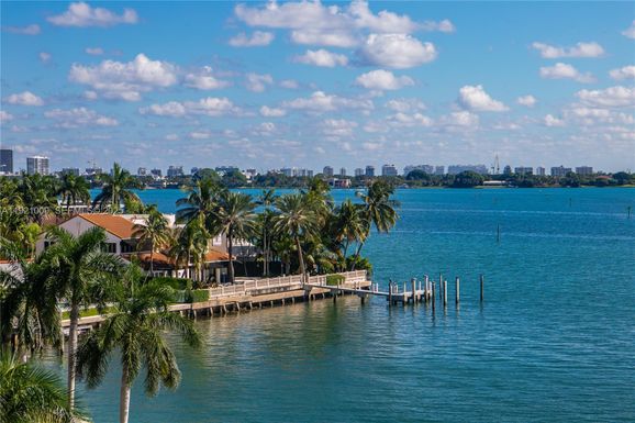 1800 NE 114th St # 603, Miami FL 33181