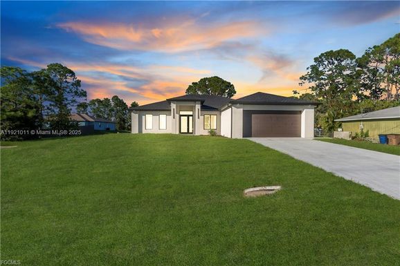 3716 10th ST SW, Lehigh Acres FL 33976