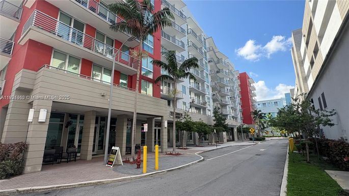 7875 NW 107th Ave # 515, Doral FL 33178