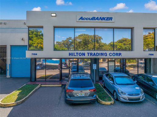 7104 NW 50th St # 1, Miami FL 33166