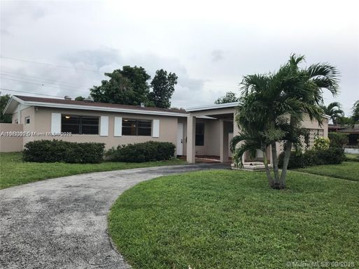 4710 NW 12th St, Lauderhill FL 33313
