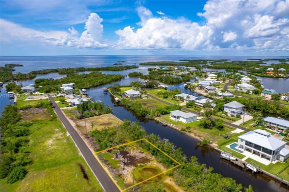 24220 Blackbeard, Punta Gorda FL 33955