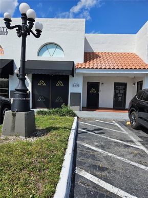 1470 NW 107th Ave # 11J, Sweetwater FL 33172