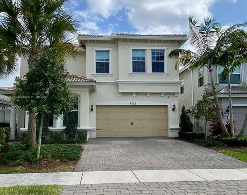 4352 Large Leaf Ln, Hollywood FL 33021