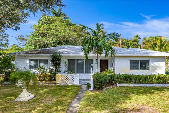 14500 NE 5th Ct, Miami FL 33161