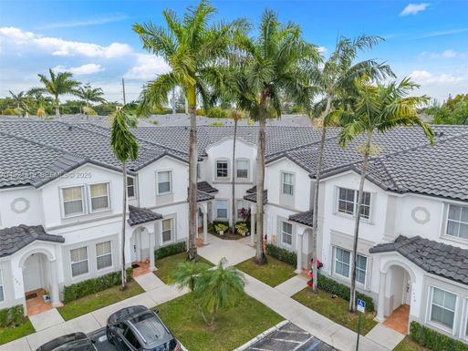 5610 NW 107th Ave # 1306, Doral FL 33178