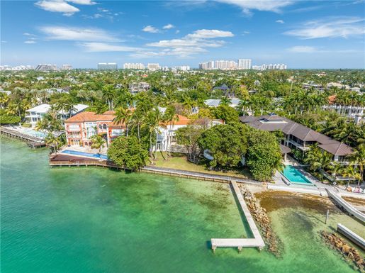 5 Harbor Pt, Key Biscayne FL 33149