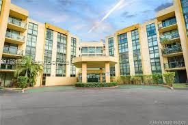 11800 SW 18th St # 4, Miami FL 33175