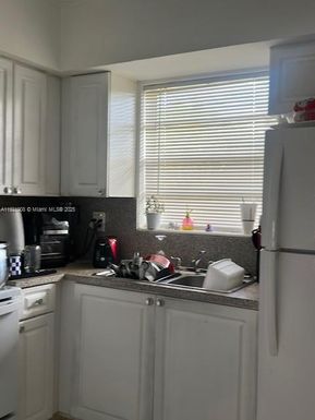 1370 NE 119th St # 137014, Miami FL 33161