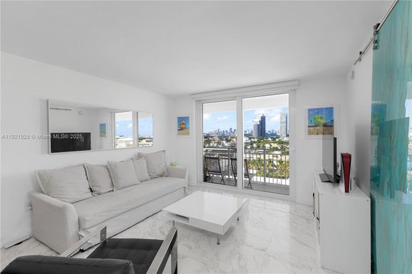 345 Ocean Dr # 1101, Miami Beach FL 33139