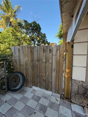 1071 SW 11th Ct # 2, Deerfield Beach FL 33441