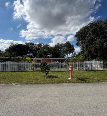 15020 NW 12th Ave side, Miami FL 33168