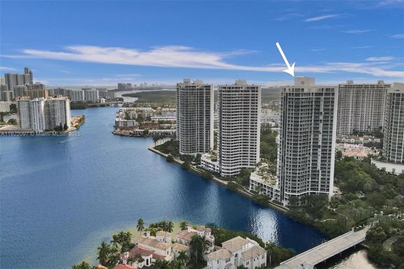 4000 Island Blvd # 1007, Aventura FL 33160