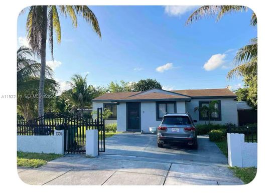 1301 NW 99th St # A, Miami FL 33147