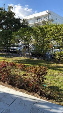 2200 Calais Dr # 3, Miami Beach FL 33141