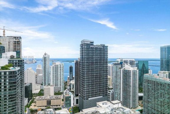 1000 Brickell Plz # 3211, Miami FL 33131