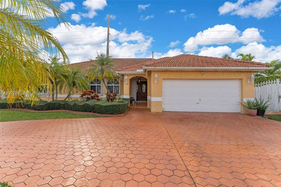 14920 SW 151st Ter, Miami FL 33196