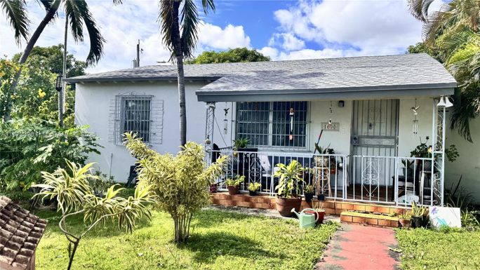 1600 NW 36th Ave, Miami FL 33125