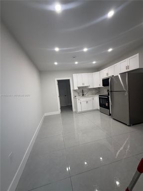 935 Jefferson Ave # 4, Miami Beach FL 33139
