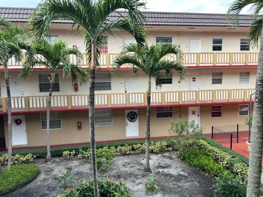 4655 Palm Ave # 203, Hialeah FL 33012