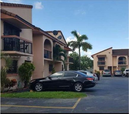 5261 W 25th Ct # 904, Hialeah FL 33016