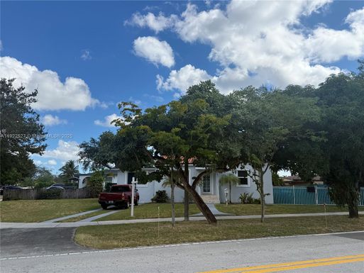 501 SW 69th Ave, Miami FL 33144