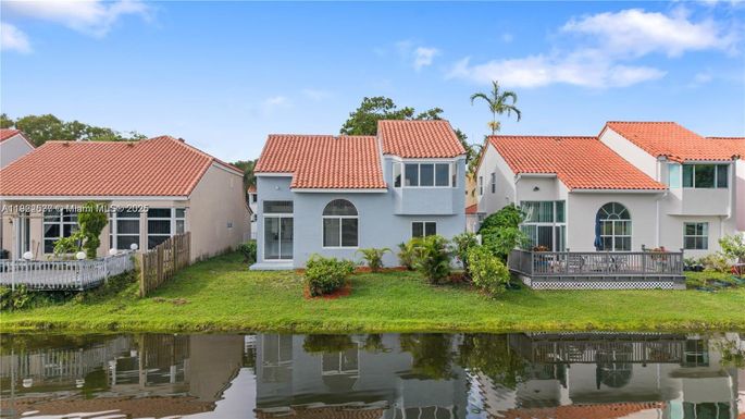 3835 Lombardy St, Hollywood FL 33021