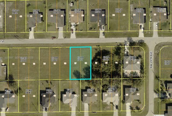 2810 NW 3RD ST, Cape Coral FL 33993