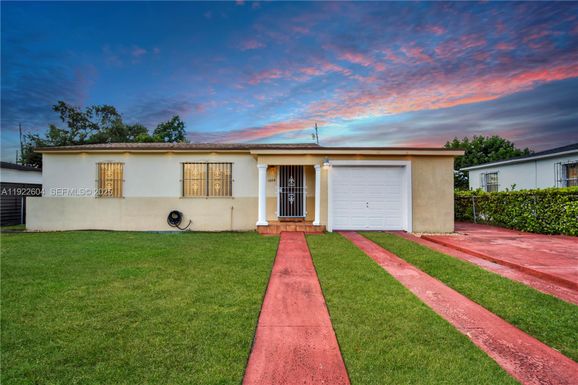 1020 SW 72nd Ave, Miami FL 33144