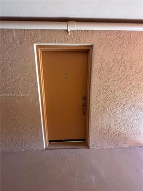 7121 Miami Lakes Dr # Q6, Miami Lakes FL 33014