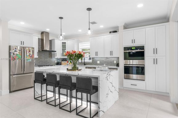 14212 NW 23rd St, Pembroke Pines FL 33028