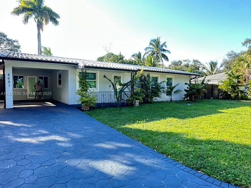 4681 SW 26th Ter # 0, Dania Beach FL 33312