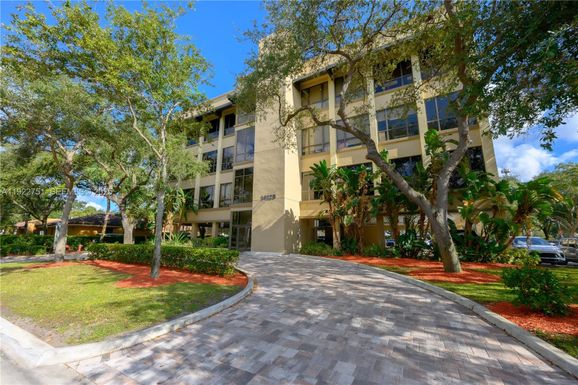 14125 NW 80th Ave # 205, Miami Lakes FL 33016