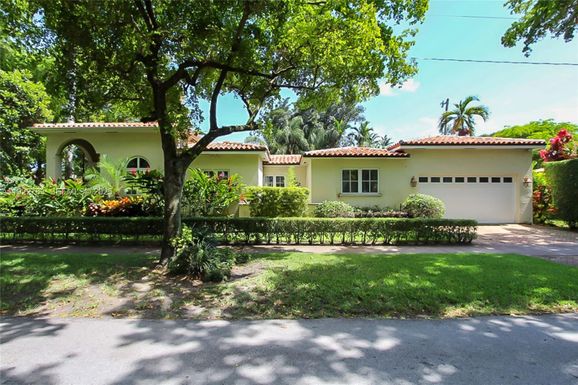 1400 Alberca St # 1400, Coral Gables FL 33134