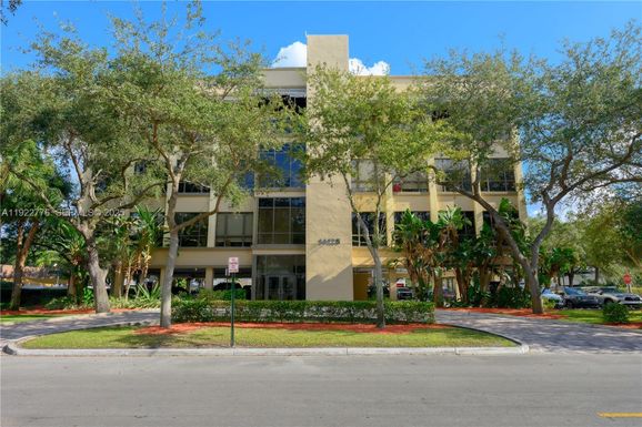 14125 NW 80th Ave # 205, Miami Lakes FL 33016