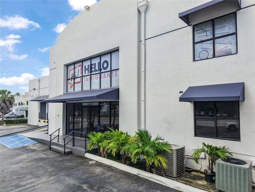 8500 NW 30th Ter, Doral FL 33122