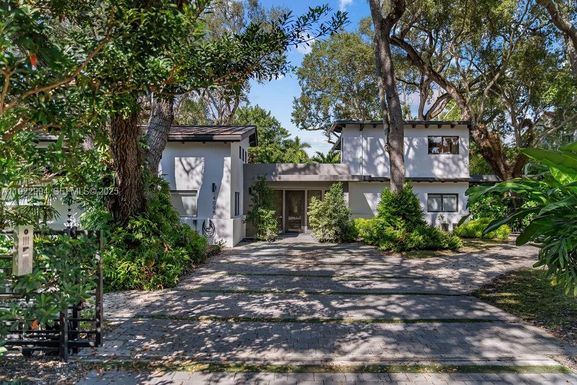 4095 Battersea Rd, Miami FL 33133