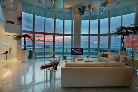 1643 Brickell Avenue # 2902, Miami FL 33129
