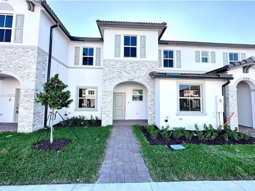 12322 NW 23rd Ct, Miami FL 33167