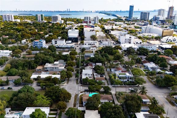 4030 NW 1st Ave, Miami FL 33127