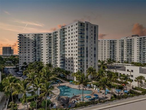 3901 S Ocean Dr # 10L, Hollywood FL 33019