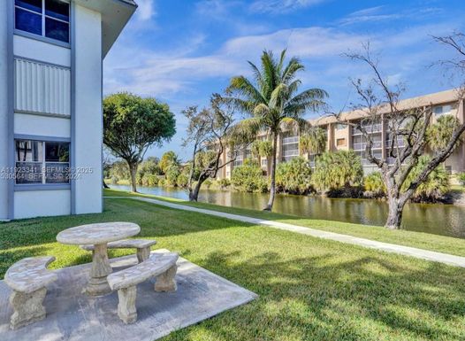 6705 NW 169th St # C206, Hialeah FL 33015