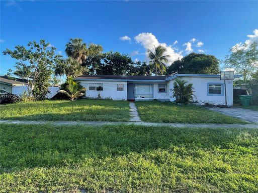 3880 NW 6th St, Lauderhill FL 33311