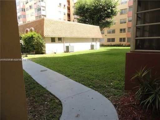 16410 Miami Dr # 504, North Miami Beach FL 33162