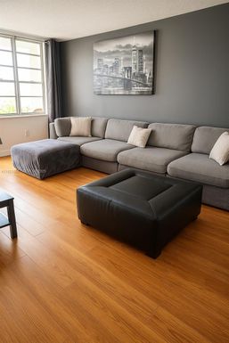 1732 Meridian Ave # 502, Miami Beach FL 33139