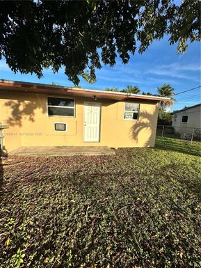 26627 SW 139th Ave # 26627, Homestead FL 33032