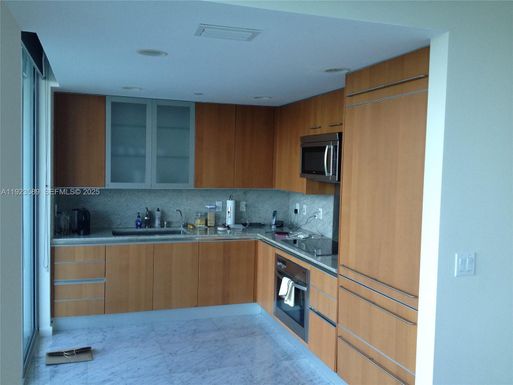 2627 S Bayshore Dr # 1208, Miami FL 33133