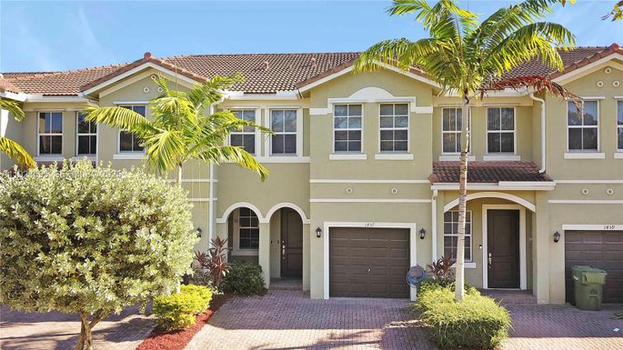 1458 SE 26 Ave, Homestead FL 33035