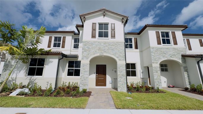 2621 SE 27th Dr, Homestead FL 33035